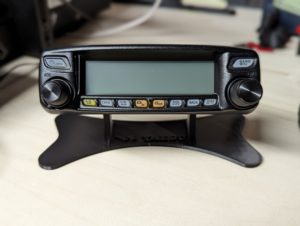 Yaesu FTM-100D remote head desk mount